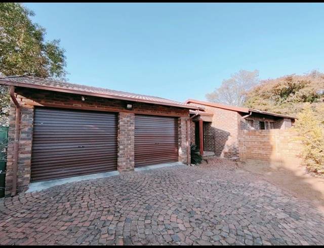 3 BEDROOM HOUSE FOR SALE IN THE REEDS